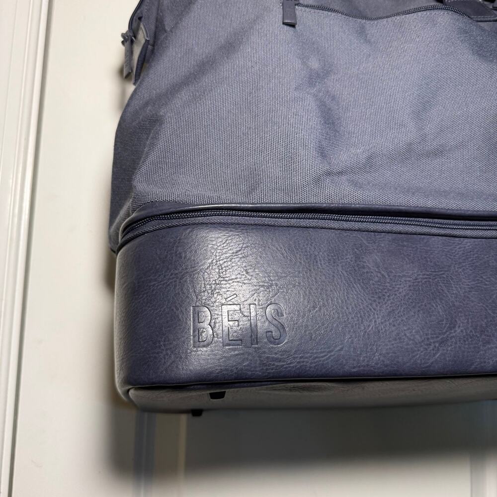 Beis Weekender Mini Bag - Picture 2 of 7